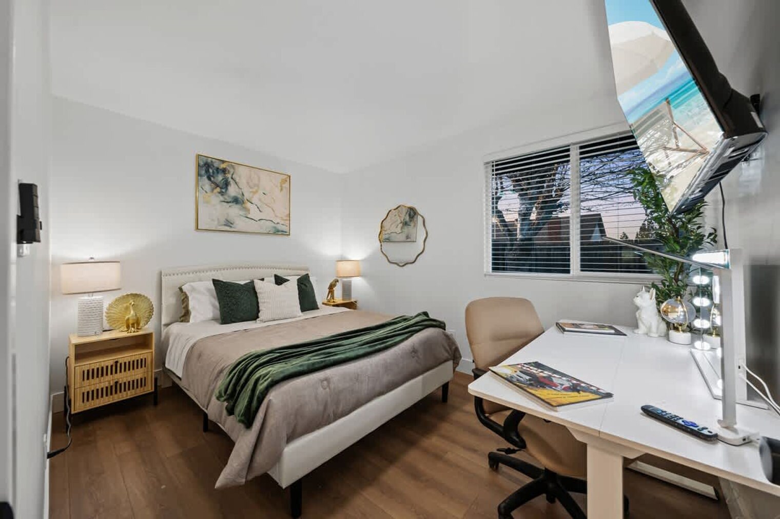 Building Photo - 1676 Raynell Way