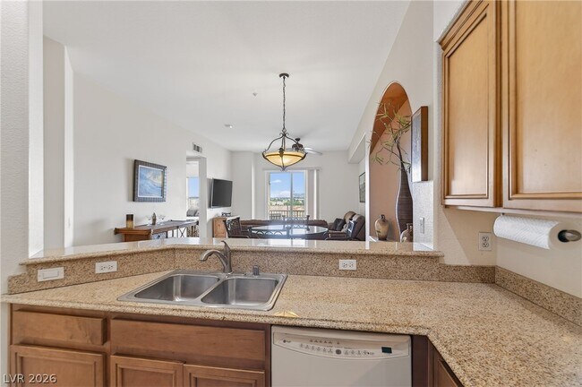 Building Photo - 62 E Serene Ave