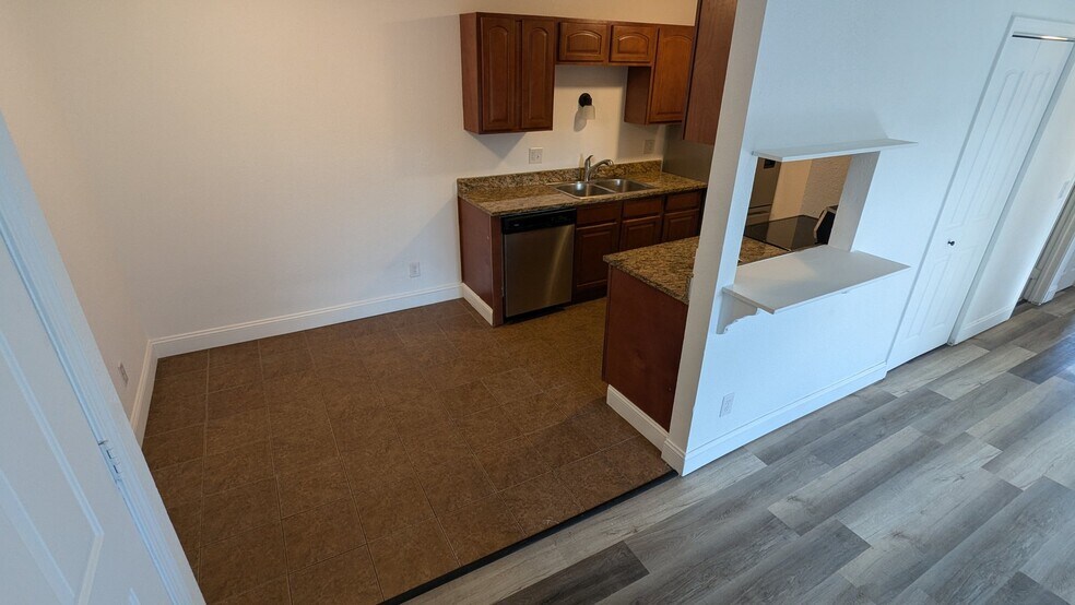 Building Photo - 10211 Ura Ln