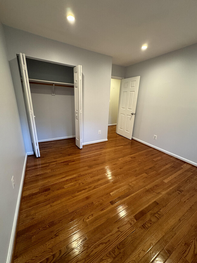 2nd bedroom upstairs closet - 2422 S Oxford St