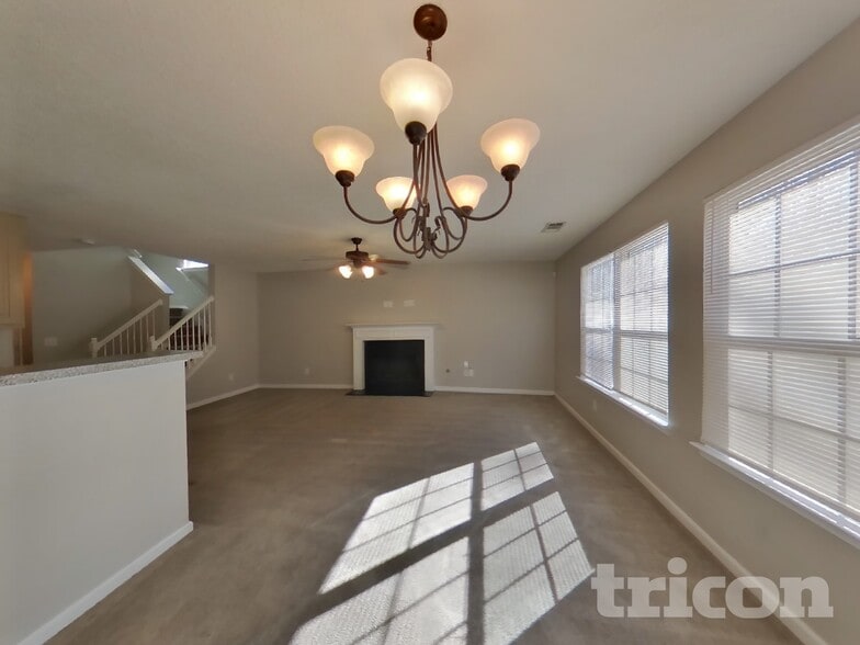 Building Photo - 455 Thistle Cove