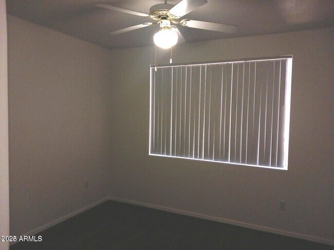 Building Photo - 5401 E Van Buren St