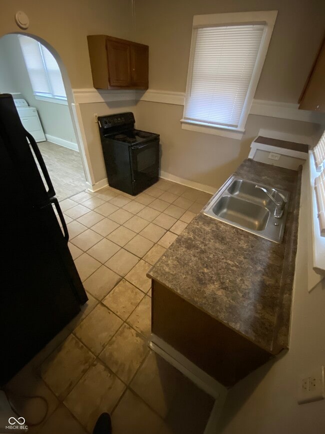 Building Photo - 2838 Boulevard Pl