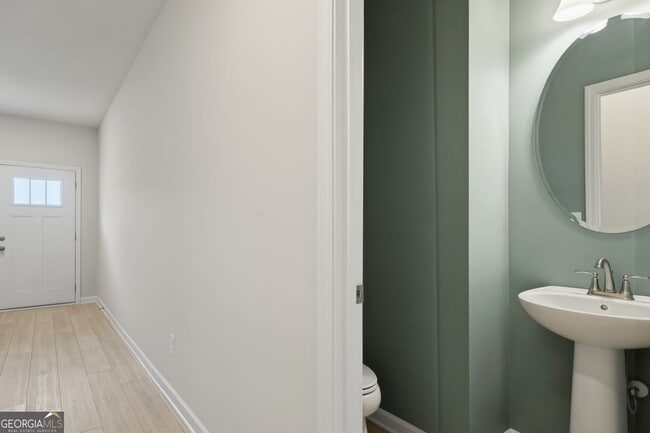 Building Photo - 208 Filer Dr