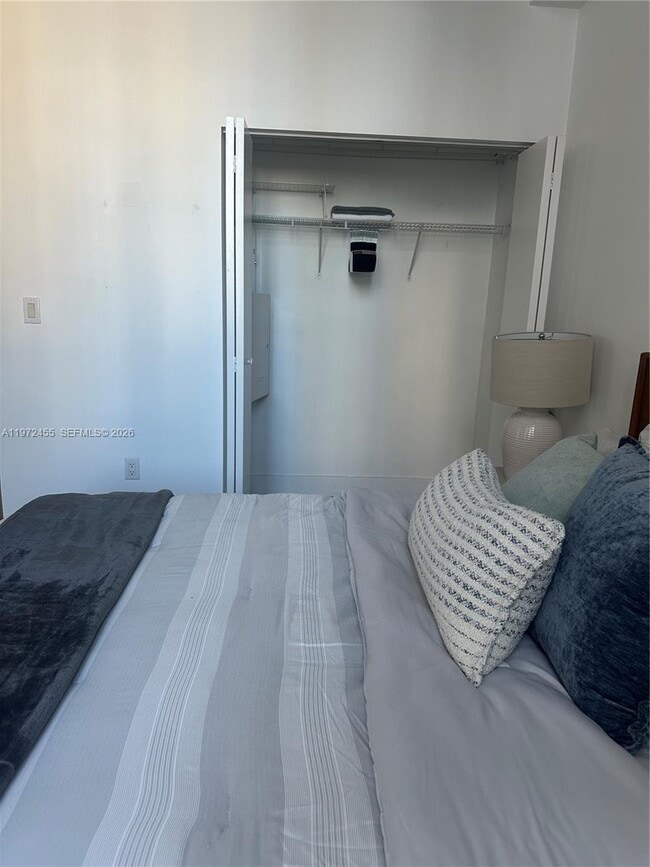 Building Photo - 133 NE 2nd Ave