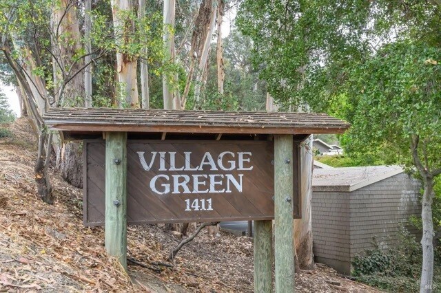 Building Photo - 1411 Casa Buena Dr