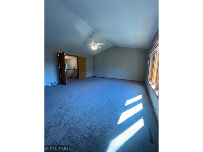 Building Photo - 1493 Summit Shores Dr