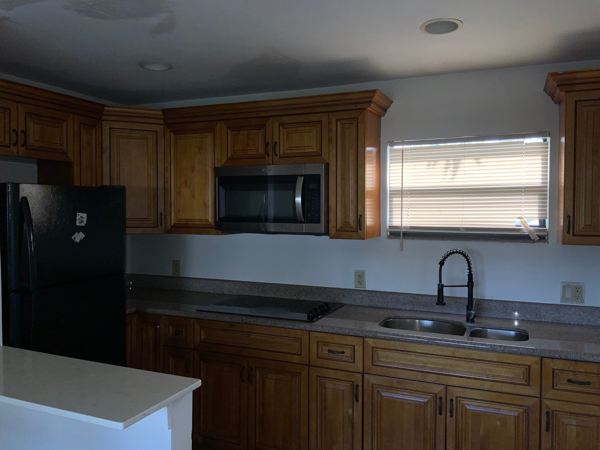 Double sink with disposal - 611 S Pine St