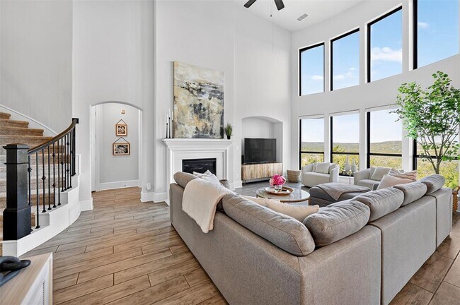 Building Photo - 2518 Sunset Vista Cir