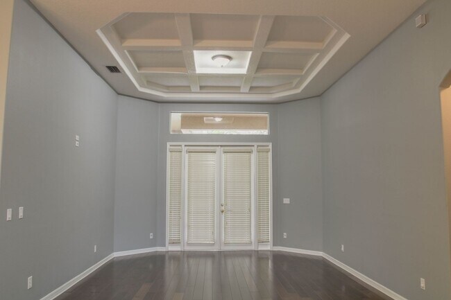 Building Photo - 805 Bainbridge Loop