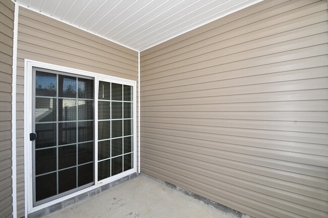 Building Photo - MOVE-IN READY Carolina Forest