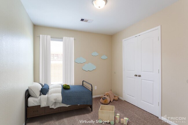Building Photo - 928 American Monarch Dr