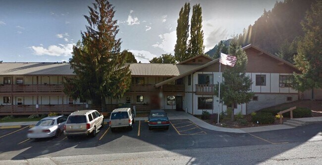 Building Photo - Berg Rose