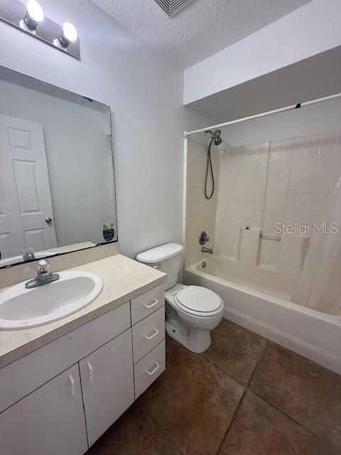 Building Photo - 3280 Dudley Dr