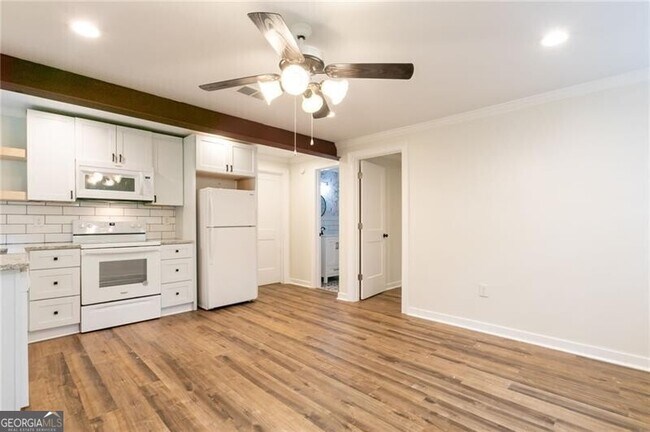 Building Photo - 4932 Rock Haven Dr SW