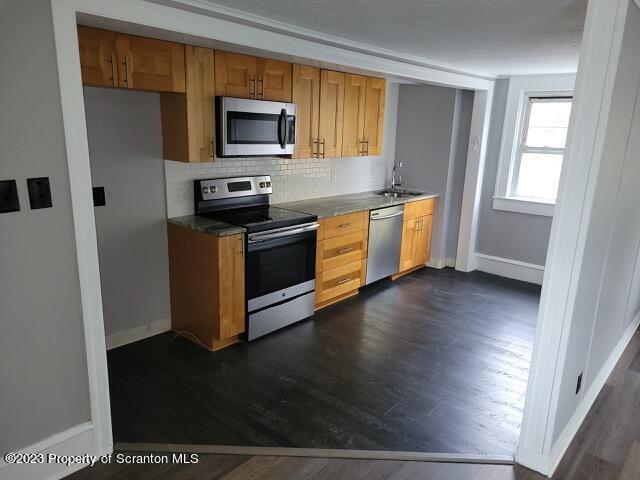 Building Photo - 1439 Wyoming Ave