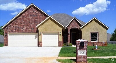 Building Photo - 17408 Braken Dr