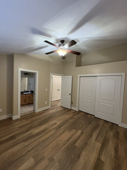 Building Photo - 1165 N 220 W