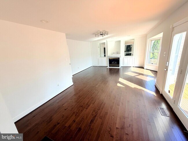 Building Photo - 43549 Coal Bed Ct