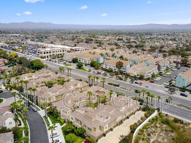 Building Photo - 7973 Osuna Cir