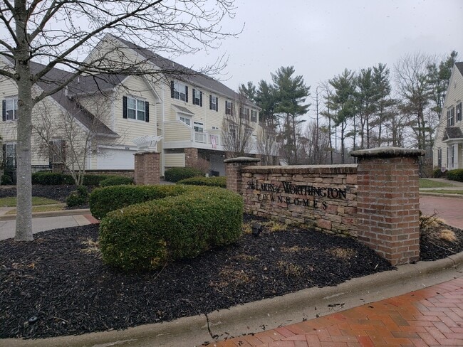 Primary Photo - 1059 Bluffway Dr
