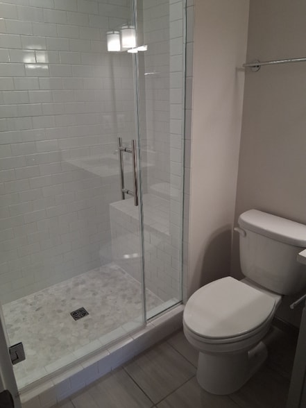 Building Photo - 5158 Ridgeview Retreat Dr