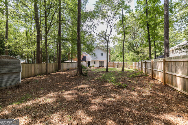 Building Photo - 115 Shadow Moss Dr