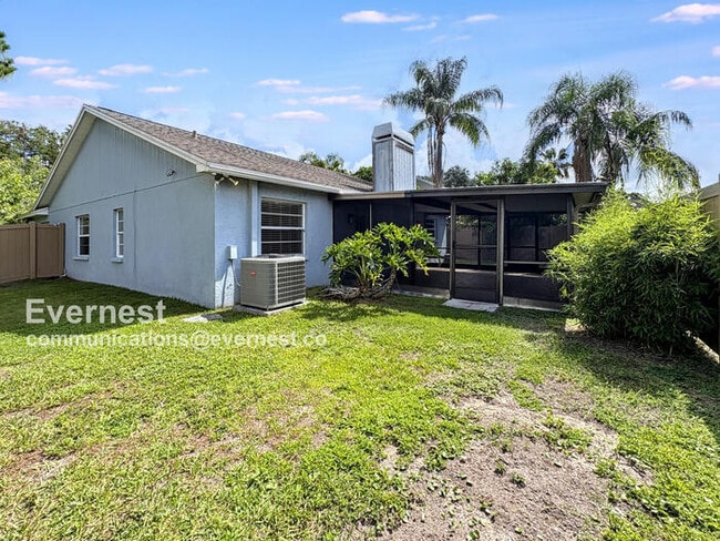 Building Photo - 9705 Cypress Shadow Ave