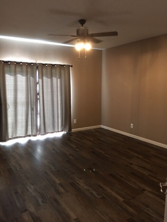 Building Photo - Beautiful 4 Bedroom Home in Marysville COM...