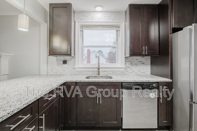 Building Photo - 4930 Bethlehem Rd