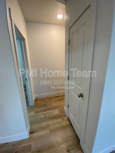 Building Photo - 2874 Kiesel Ave