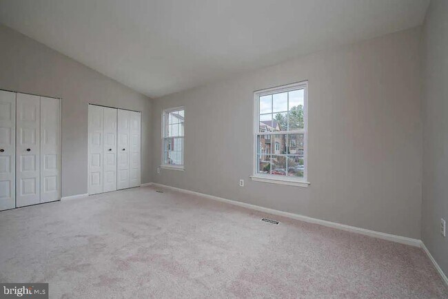 Building Photo - 7066 Solomon Seal Ct