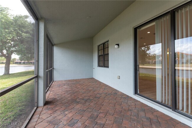 Building Photo - 15618 Summit Pl Cir
