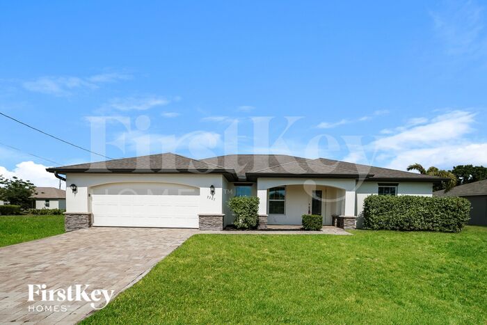 Primary Photo - 2207 NW 6th Pl