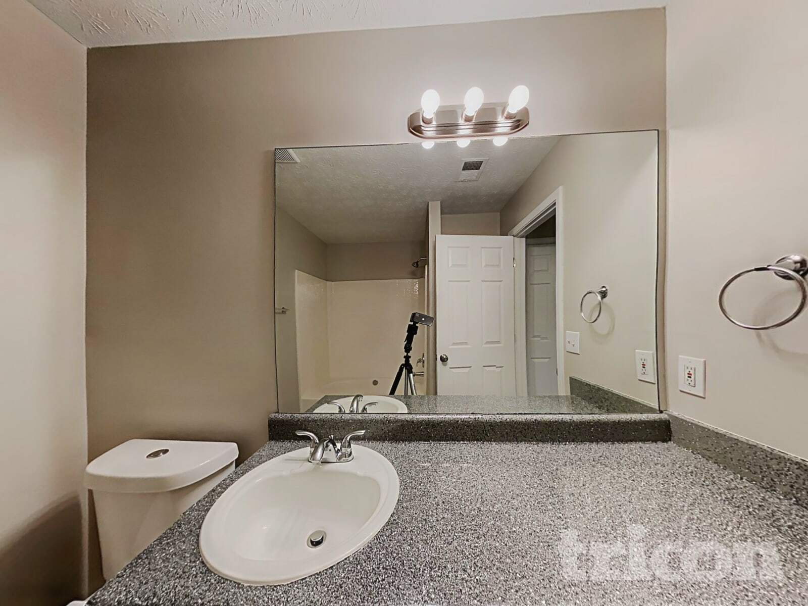 Building Photo - 3303 Homeward Trail