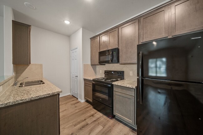 Building Photo - 403 E Avenue G