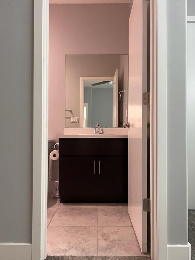 Building Photo - 1010 Mud Pie Ln