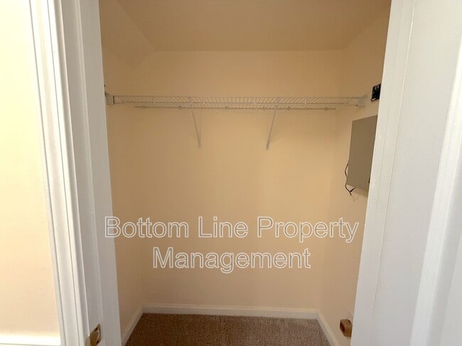 Building Photo - 13031 Bullock Greenway Blvd