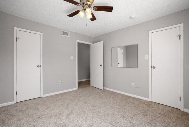 Building Photo - 260 El Dorado Blvd