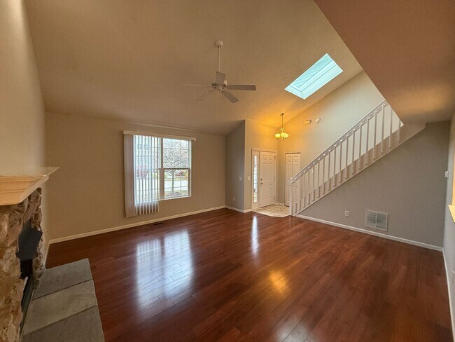 Building Photo - Condo for Rent by Capital Property Management
