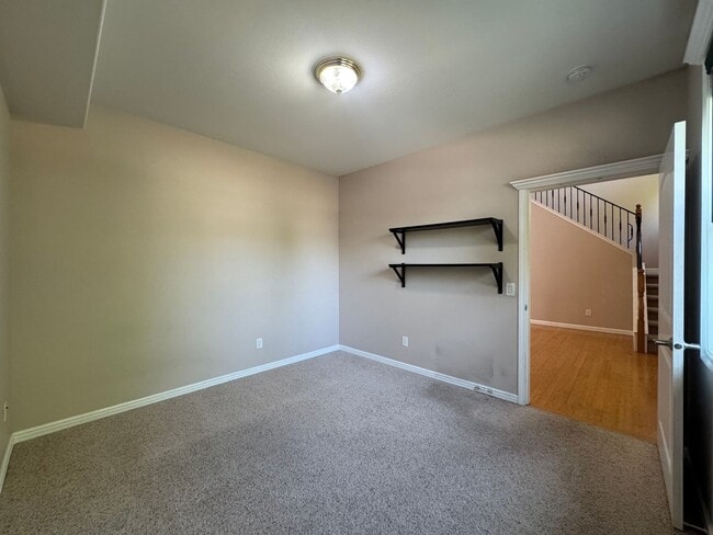 Building Photo - 4467 Castlerock Dr