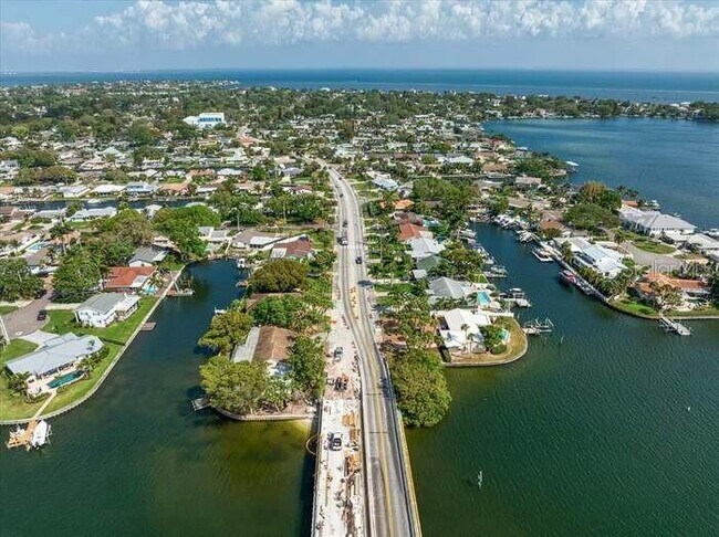 Building Photo - 4388 13th Way NE