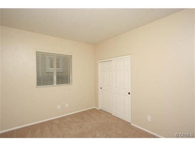 Building Photo - 15953 Begonia Ave