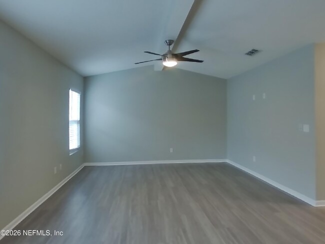 Building Photo - 621 Birchbark Trail