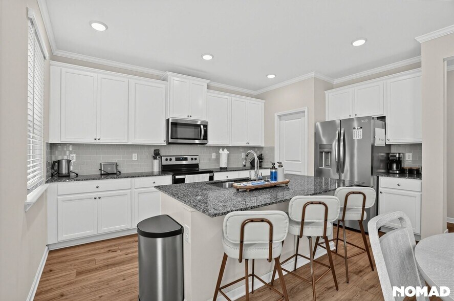 Building Photo - 538 Hancock Dr SE