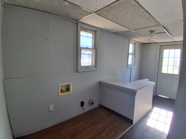 Building Photo - 409 Avenue-A