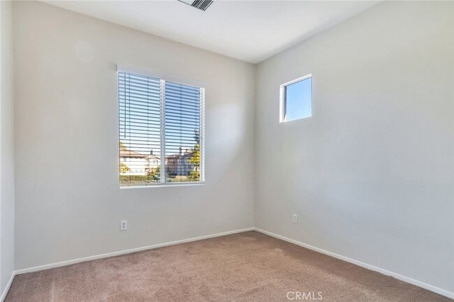 Building Photo - 4543 Riverscape Dr