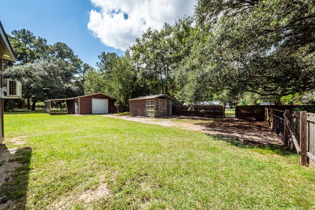 Building Photo - 5751 Old Jacksonboro Rd