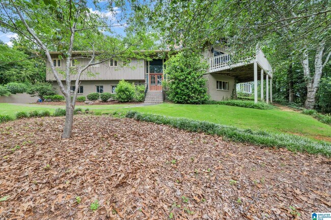 Building Photo - 373 Laredo Dr
