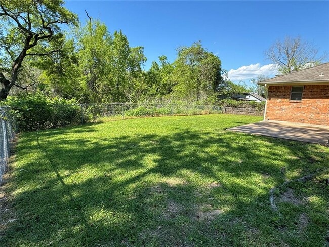 Building Photo - 12607 River Ridge Dr